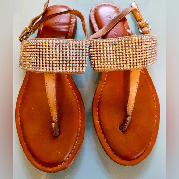 Gianni Bini Shoes - Gianni Bini - women sandal size 6M